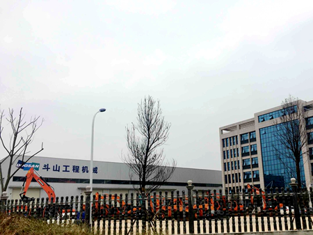 中央空調(diào)，長(zhǎng)沙中央空調(diào)，湖南中央空調(diào)，工廠中央空調(diào)，中央空調(diào)工程
